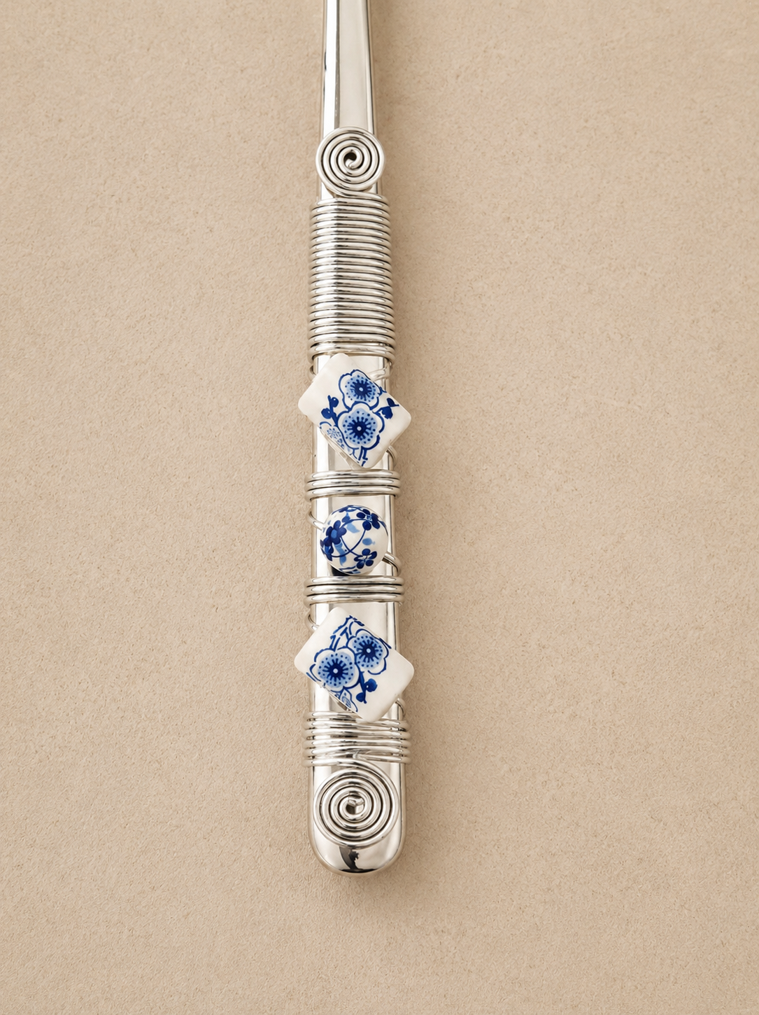 Sauce ladle with bleu blanc beads