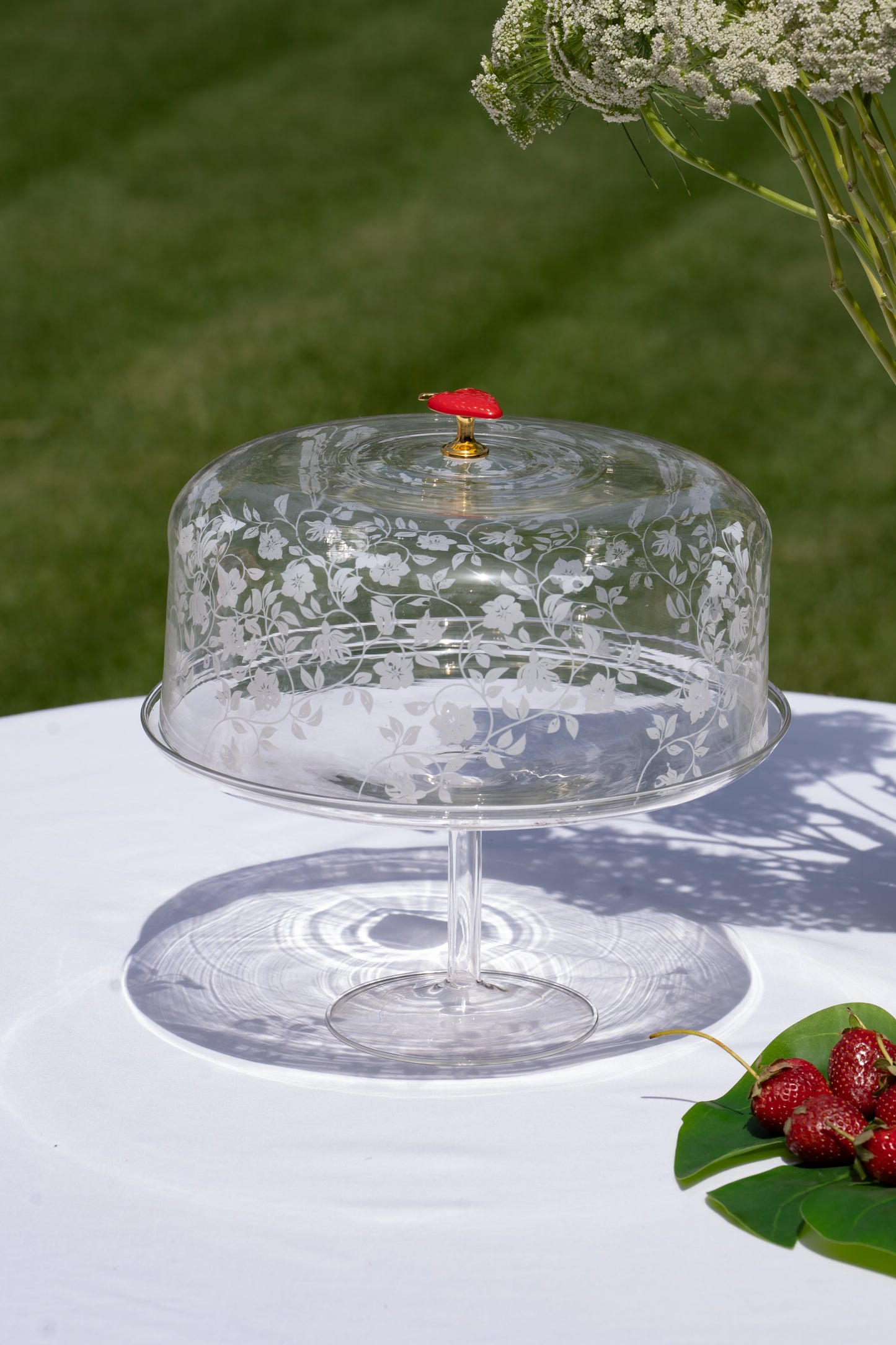 Blown glass Strawberry cake plate