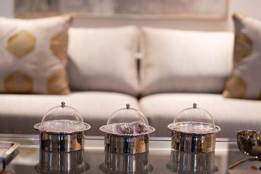 Silver bowl with plexi cover