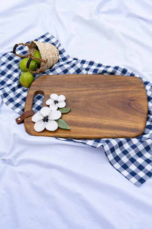 Wood board with soft edges
