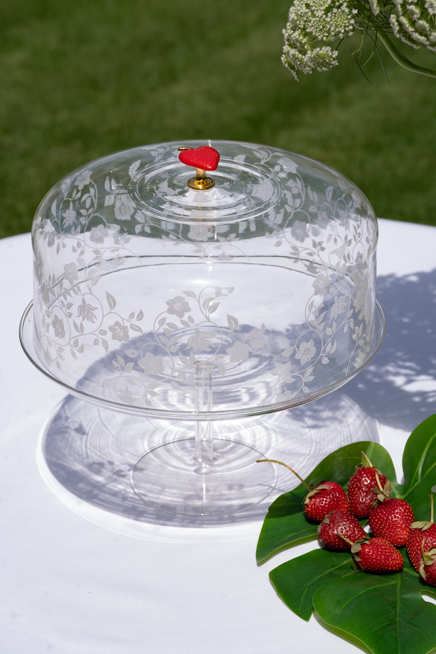 Blown glass Strawberry cake plate