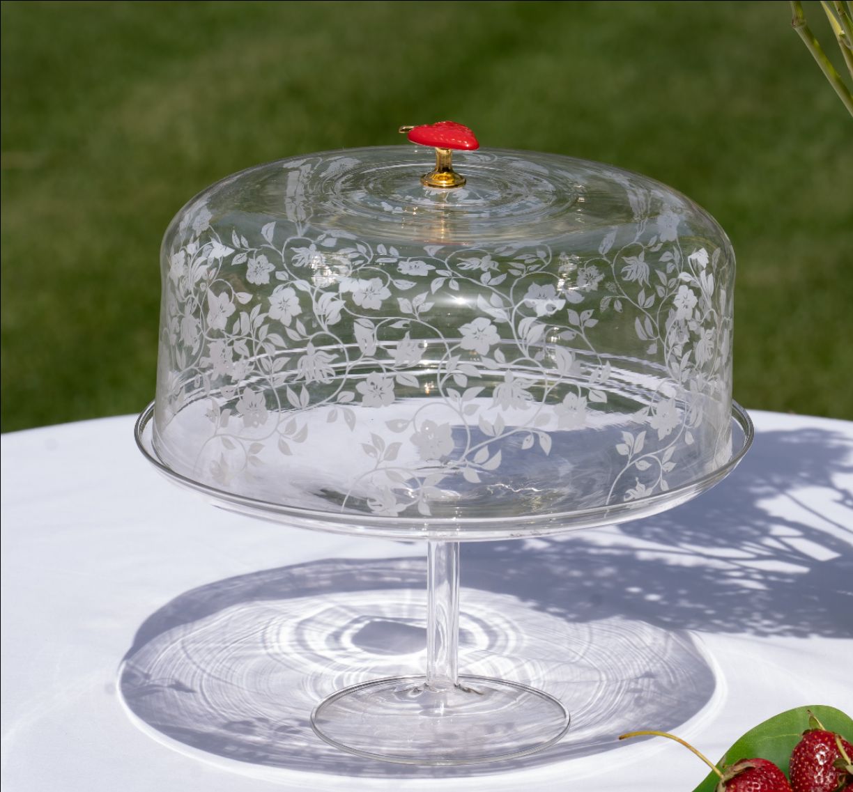 Blown glass Strawberry cake plate