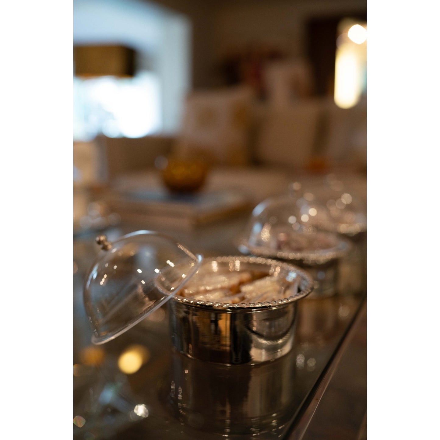 Silver bowl with plexi cover